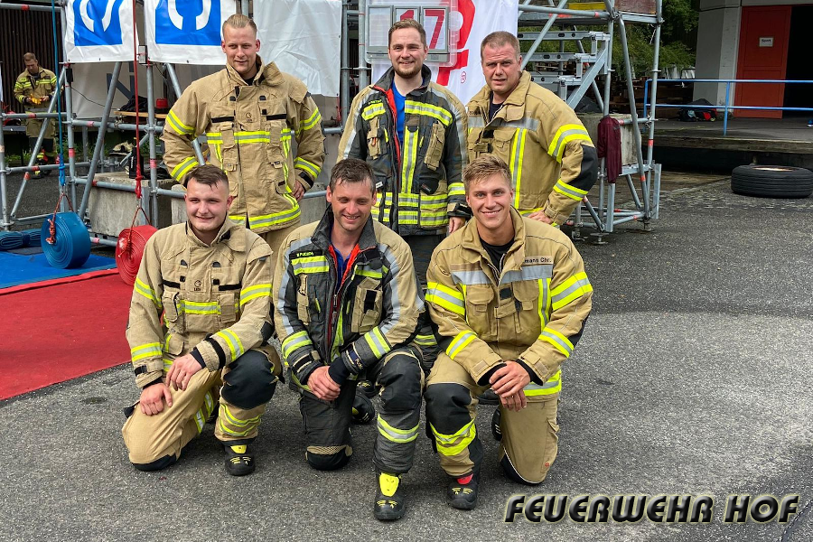 Die Teilnehmer der 15. Firefighter Combat Challenge 2021 in Berlin aus Rehau und Hof.